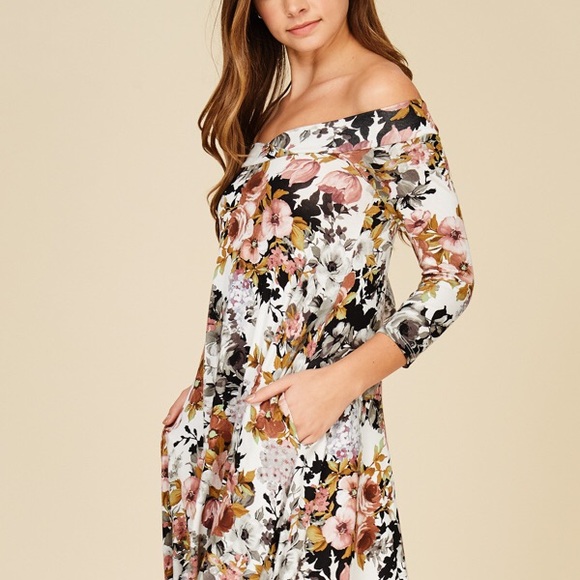 ❌ SOLD ❌ Floral Off The Shoulder Dress, Size S, NWT - Picture 5 of 9